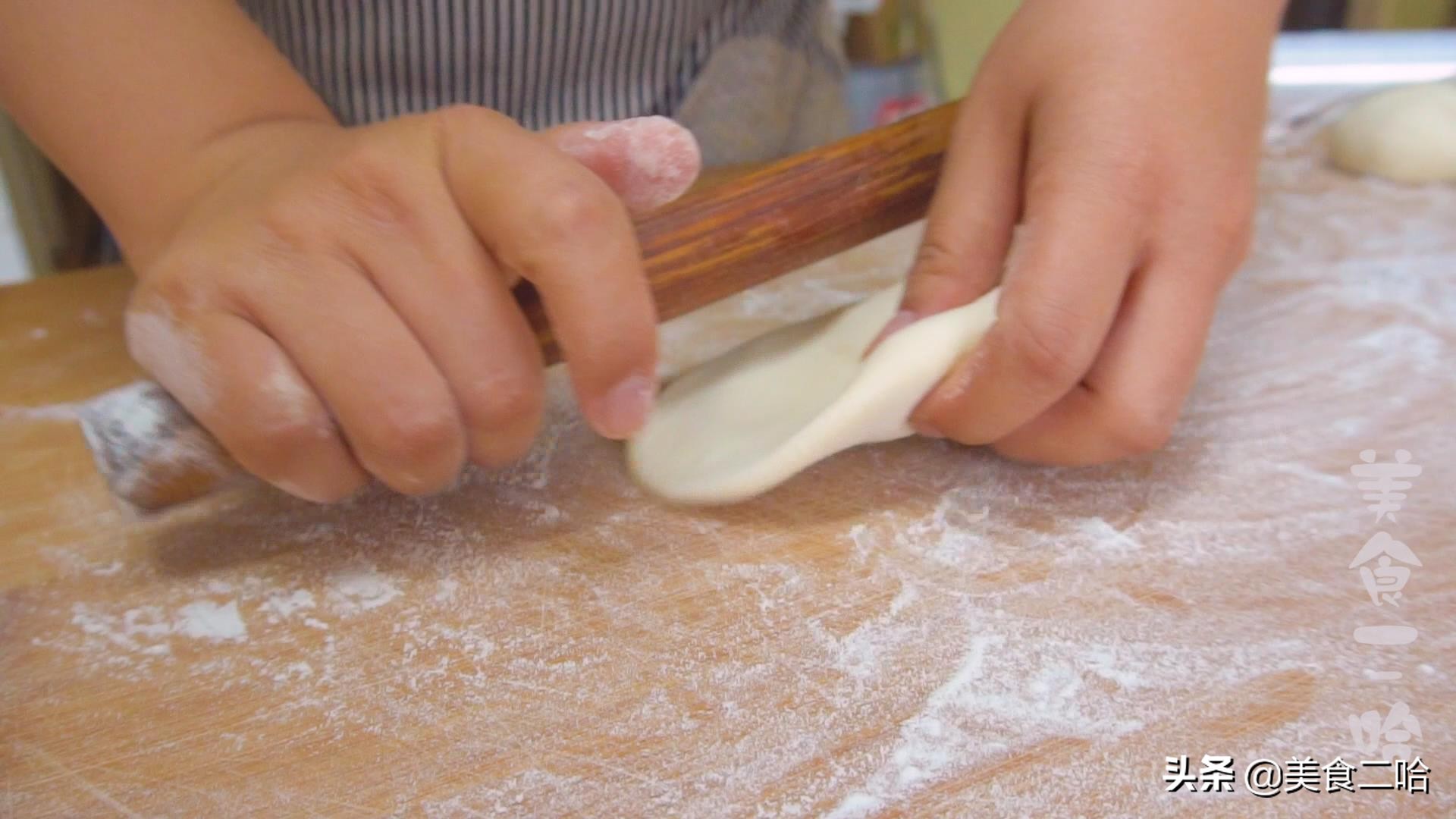鲜肉饼按压破皮露馅怎么办,肉饼最好吃的做法不露馅不破皮