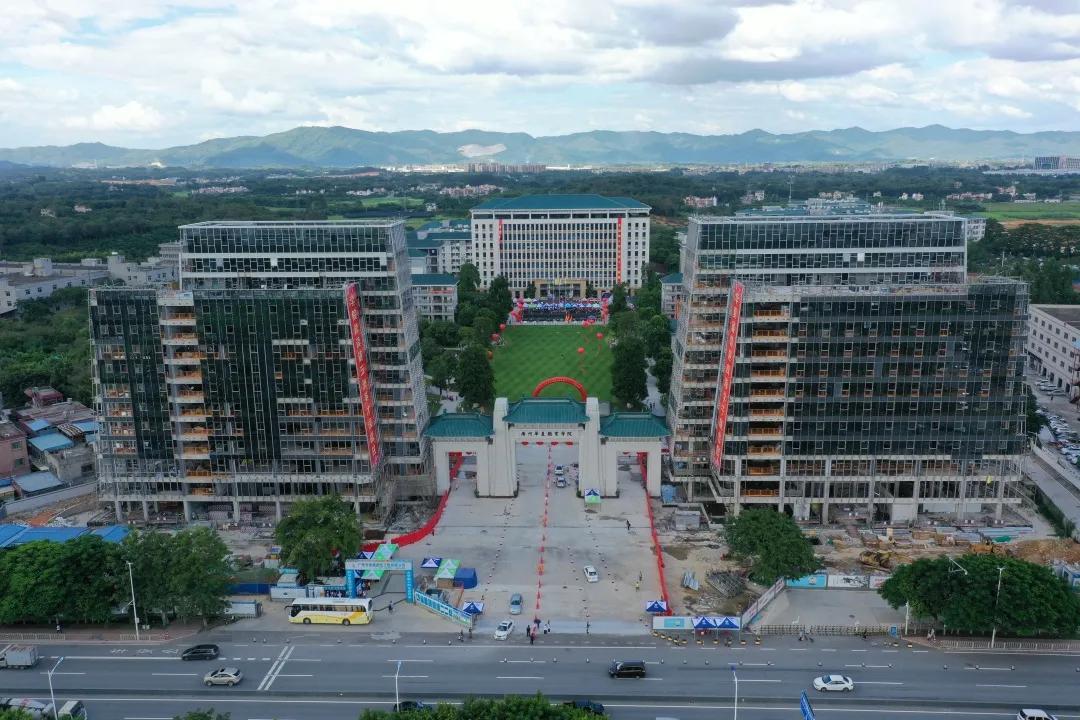 广州华夏职业学院欢迎大家,广州华夏职业学院到底如何