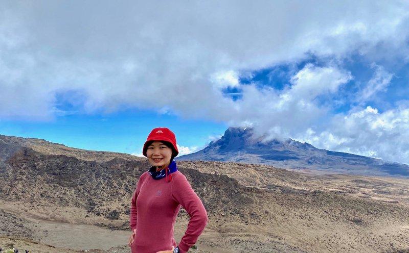 登上非洲之巅乞力马扎罗山，瑞士Odlo奥递乐保暖内衣实测