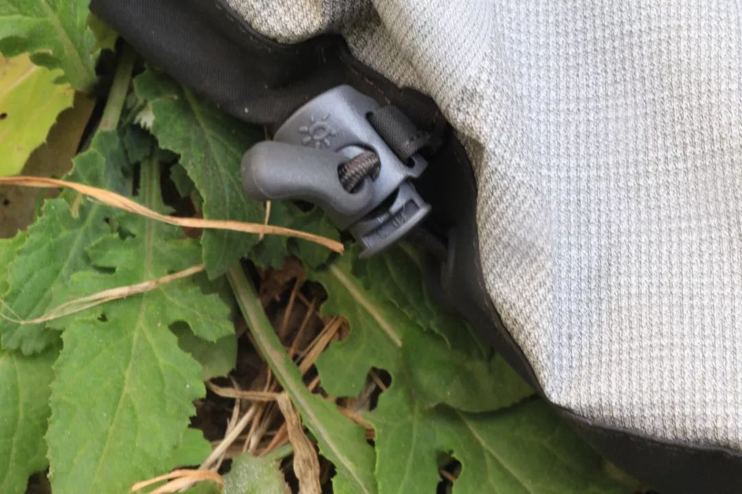 性价比最高的户外冲锋衣,户外防风薄款冲锋衣凯乐石