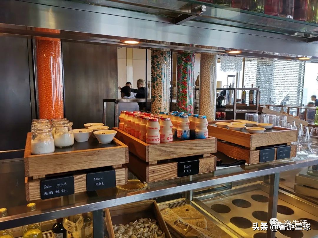 神の战|丽思、柏悦、MO、四季,陆家嘴7大奢华酒店谁是你的最爱?