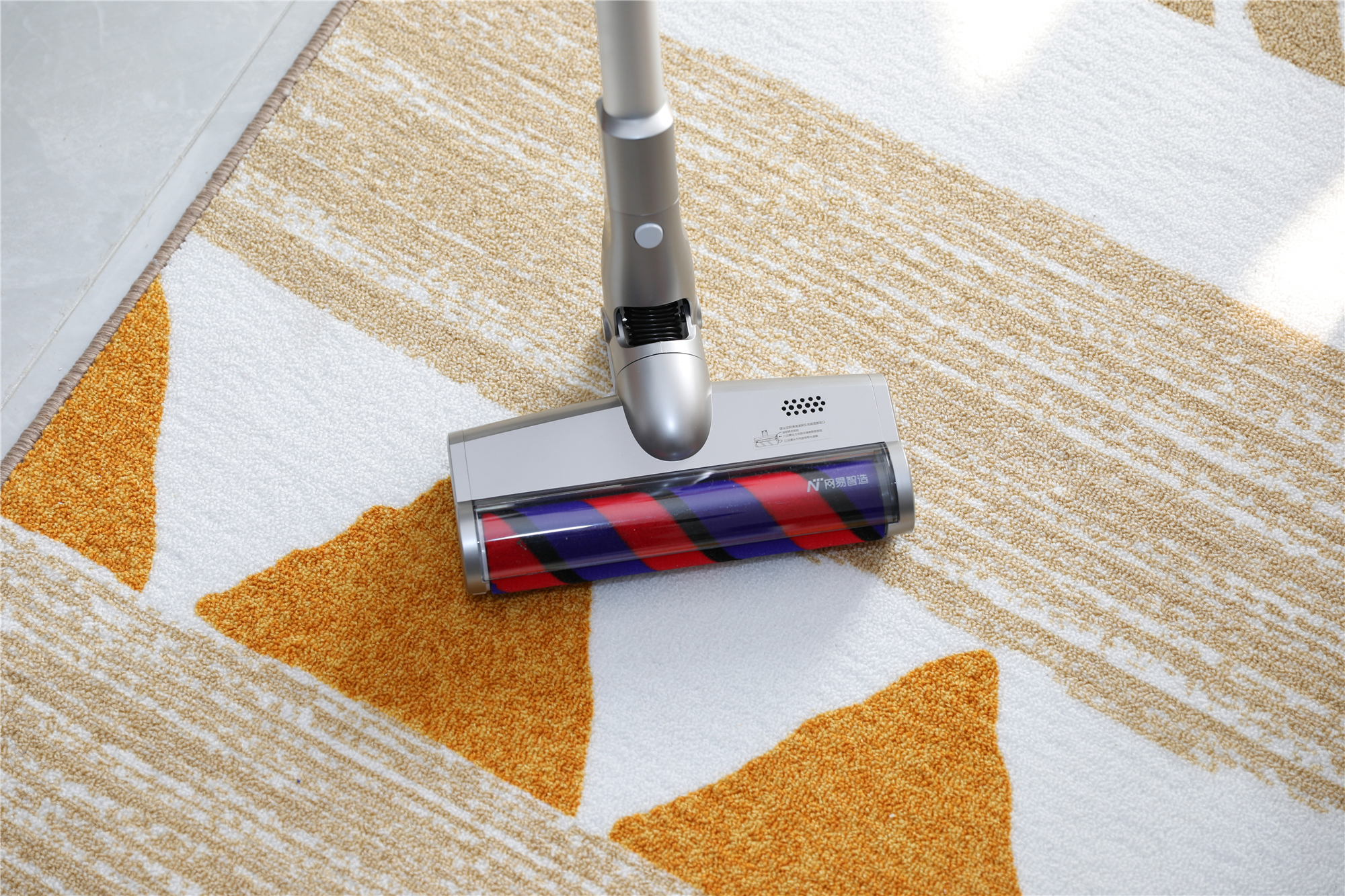 网易智造吸尘器t300-2,网易智造t110无线吸尘器