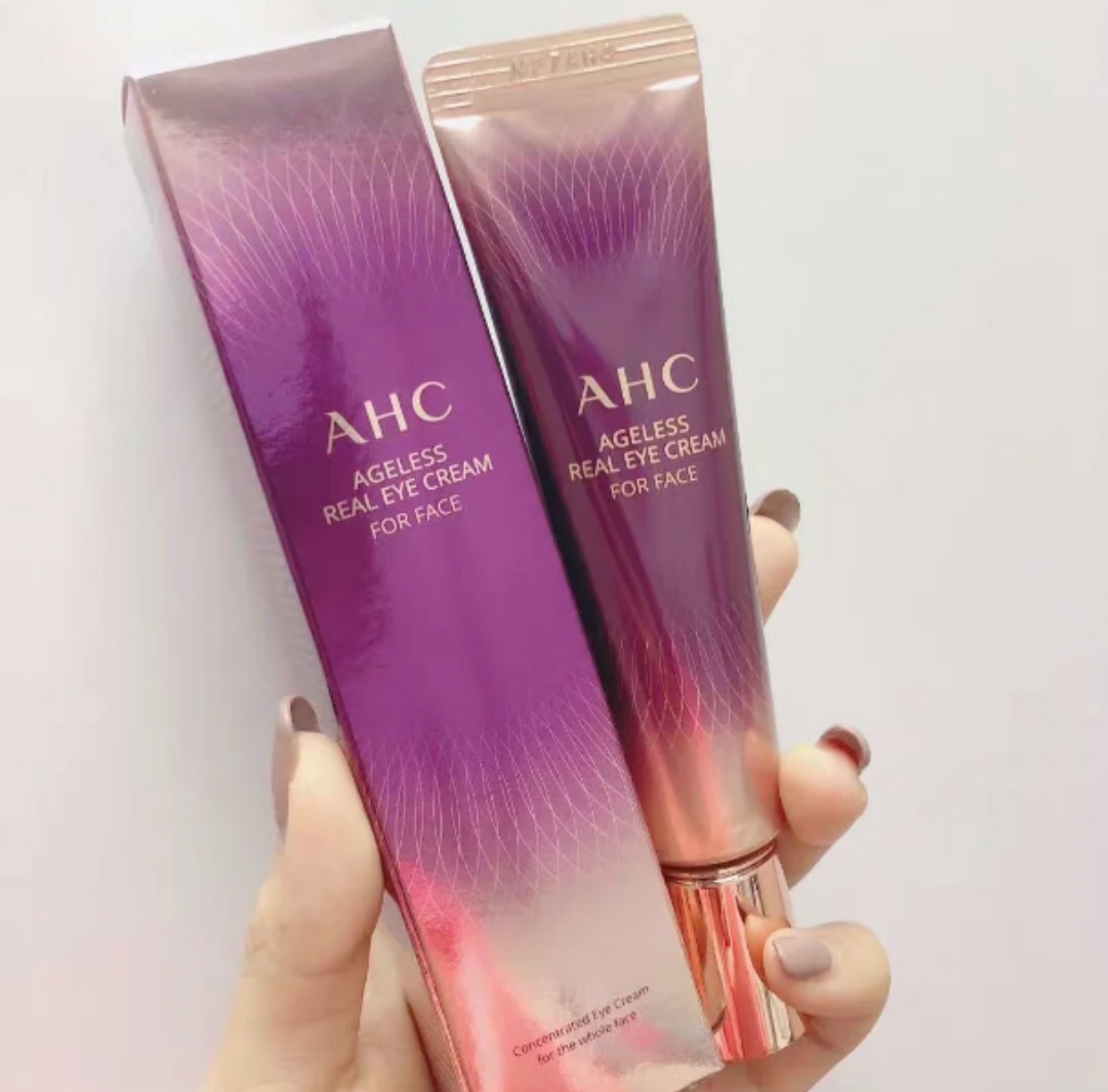 什么牌子的眼霜好用有保湿效果,哪个牌子的眼霜用了保湿效果最好