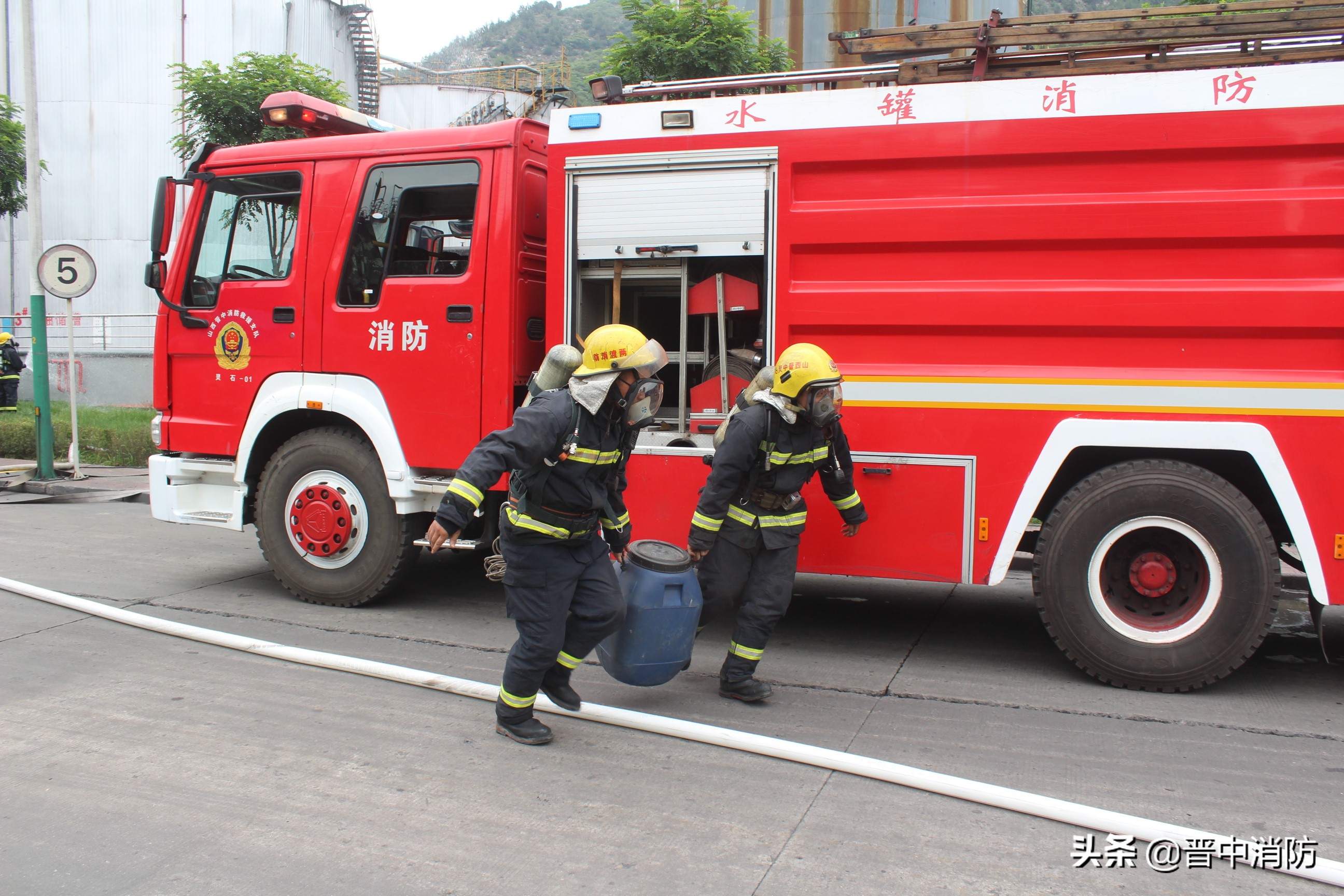 危险化学品泄漏事故现场处置方案,危险化学品泄漏事故现场急救措施