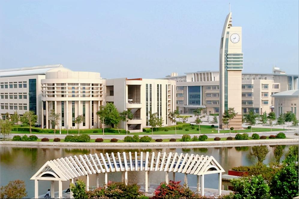 北航南航沈航昌航哪个最好,航空航天学院排名全国第几位