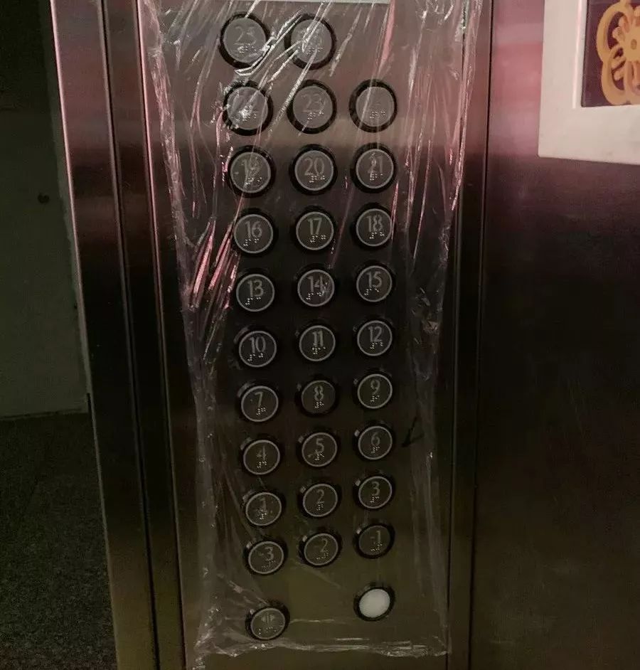 接下来，卖房子的又要在物业上“大动干戈”了