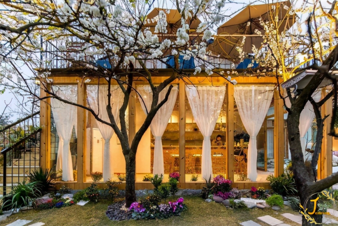 丽江600元民宿花园,丽江6人民宿推荐