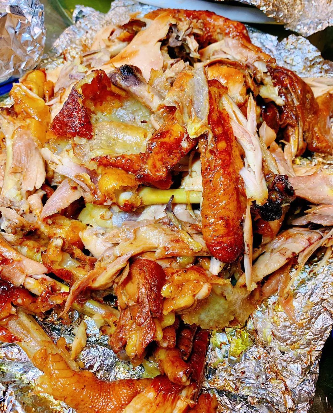 炭火烧公鸡哪家好吃,特色土窑烧公鸡