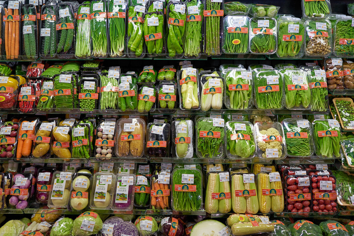 蔬菜普涨之时，生姜却亩亏5千，洋葱还烂在地里，是谁惹的祸？