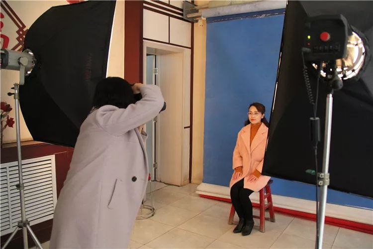 庆城县东风照相馆,庆城哪家照相馆证件照照得好