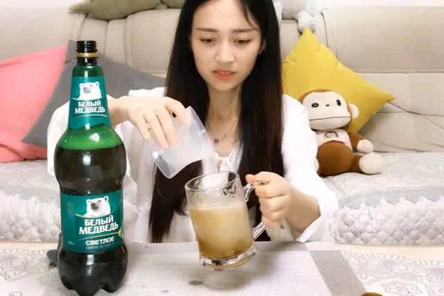 大批量俄罗斯美女涌入中国，打着留学的口号，实则“目的不纯”