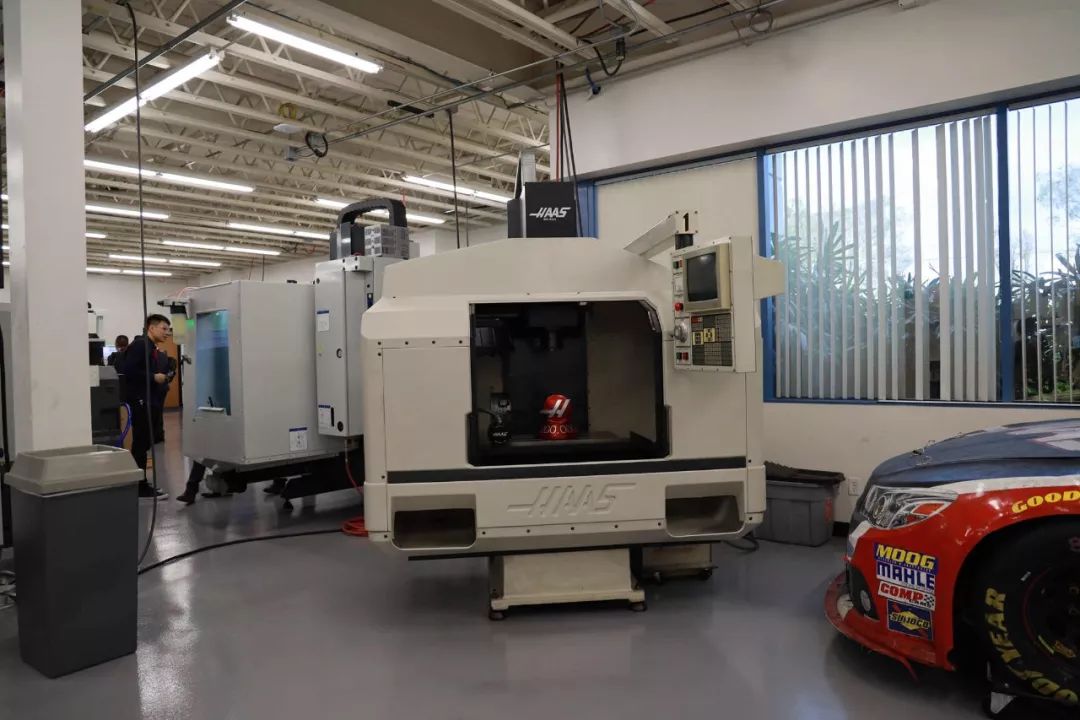 美国哈斯机床制造视频,美国哈斯机床加工中心