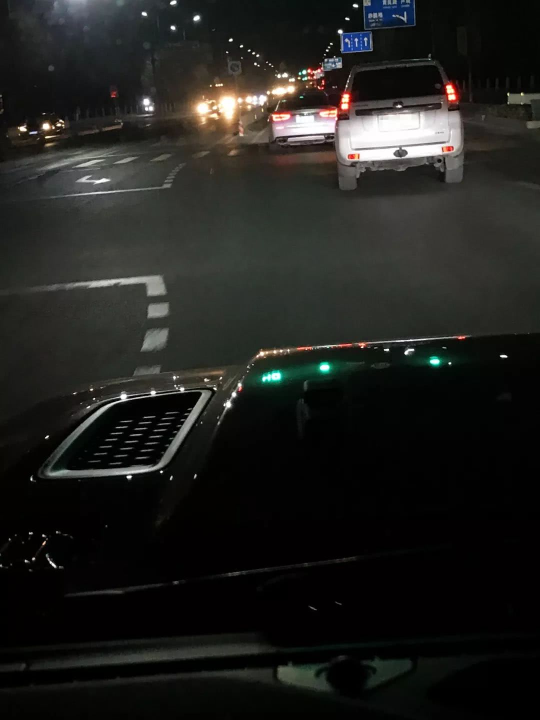 丛林限量牧马人jeep试驾,牧马人城市猎人版