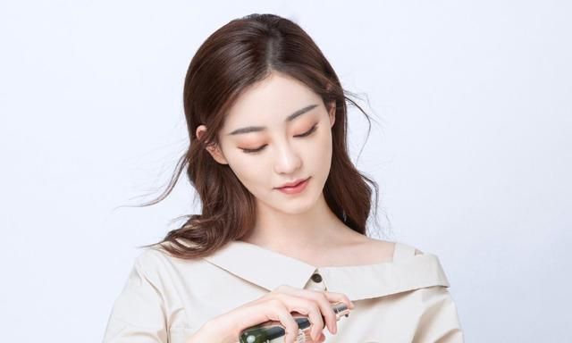 这3款初抗老水乳才是首选,网红最近推荐比较好用的水乳