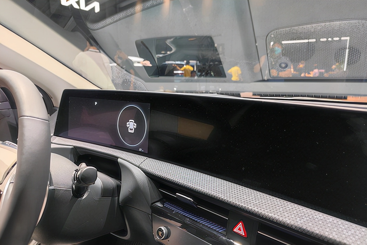 璧蜂簹ev6浜浉涓婃捣杞﹀睍鏂拌璁￠珮缁埅,鏂版璧蜂簹ev6姝ｅ紡鍏竷