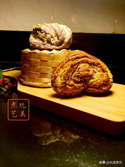 神秘的面包,黑米椰蓉五谷杂粮饼