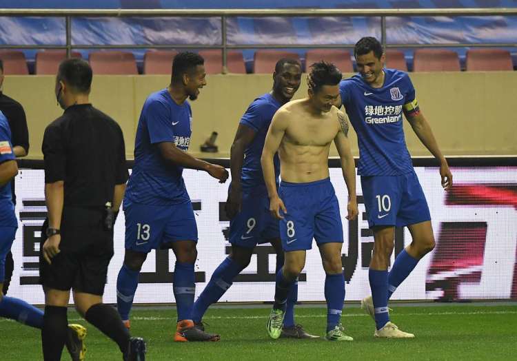 申花球迷震撼场面,申花气氛爆棚