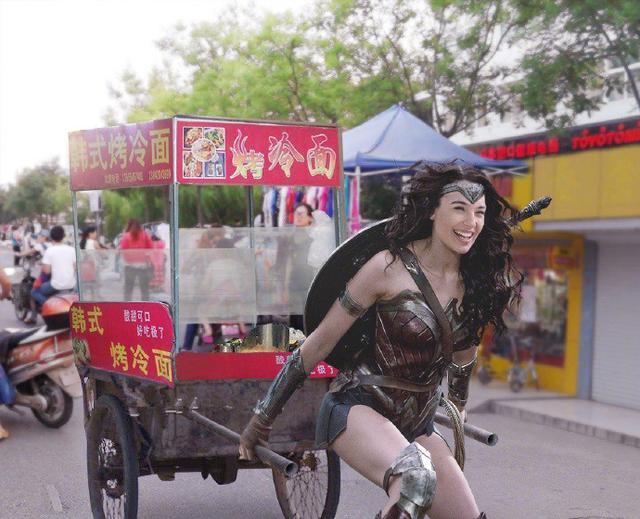 00后练摊记带你走进地摊生活,地摊练摊怎么样