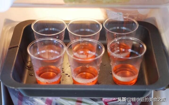 小朋友吃的果冻做法,小朋友果冻制作