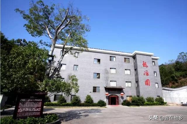 赣州五龙客家风情园客家围屋,五龙客家风情园客家宴会厅