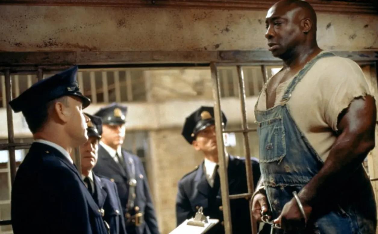 豆瓣8.8错失奥斯卡：他被控诉杀害两名小女孩，真相却剖开人性