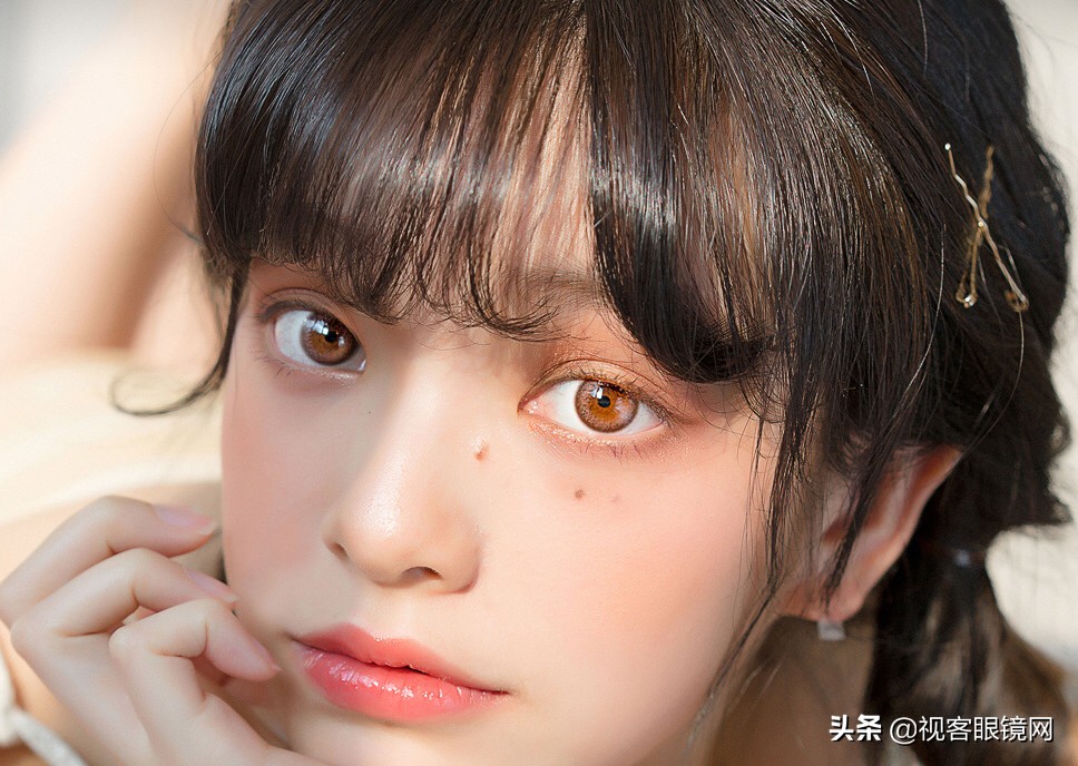 推荐一款美瞳,给姐妹们推荐几款超级好看的美瞳