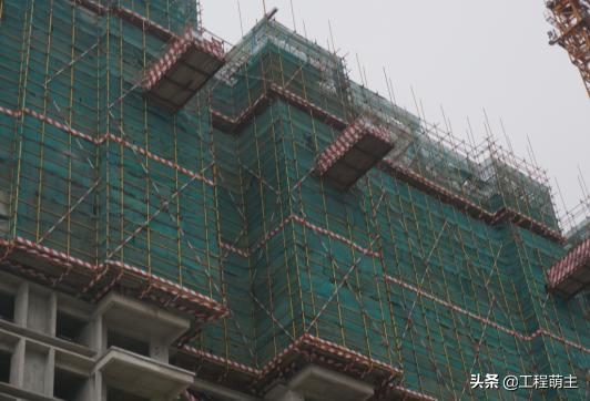 落地式悬挑式脚手架搭设规范,悬挑落地式脚手架搭设规范