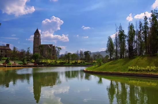 寤婃ˉ姘翠埂闃冲厜灏忛晣,闃冲厜灏忛晣寤婃ˉ姘翠埂