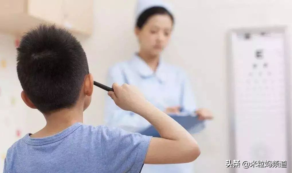 婴儿出生为什么是远视,小孩出生都是远视眼么