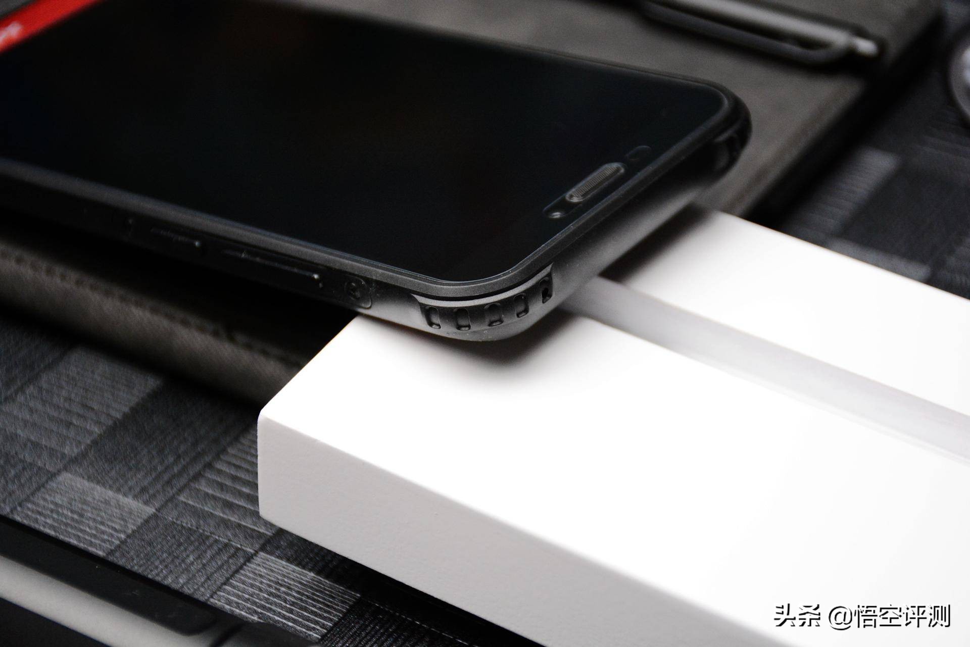 大声音三防智能手机,agm三防手机老年机