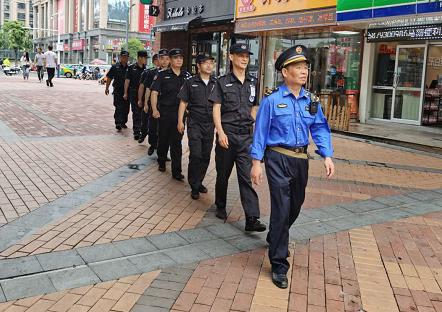 上饶人赤膊上街结果会咋样？这七类行为城管盯牢你