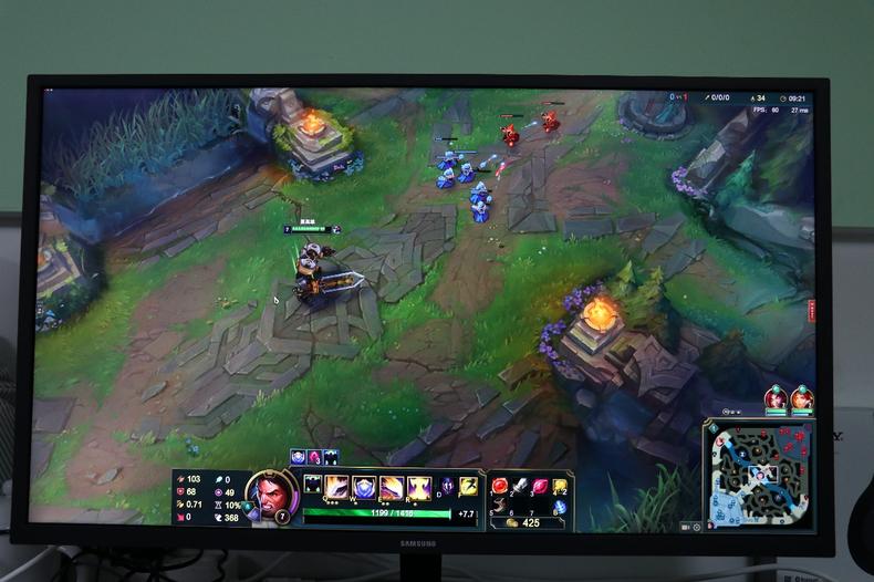 三星显示器玄龙骑士4k144hz,三星4K显示器推荐