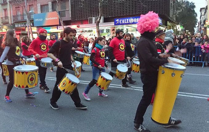 马德里小众玩法：5欧游古迹，复古集市，打折村，皇马主场…