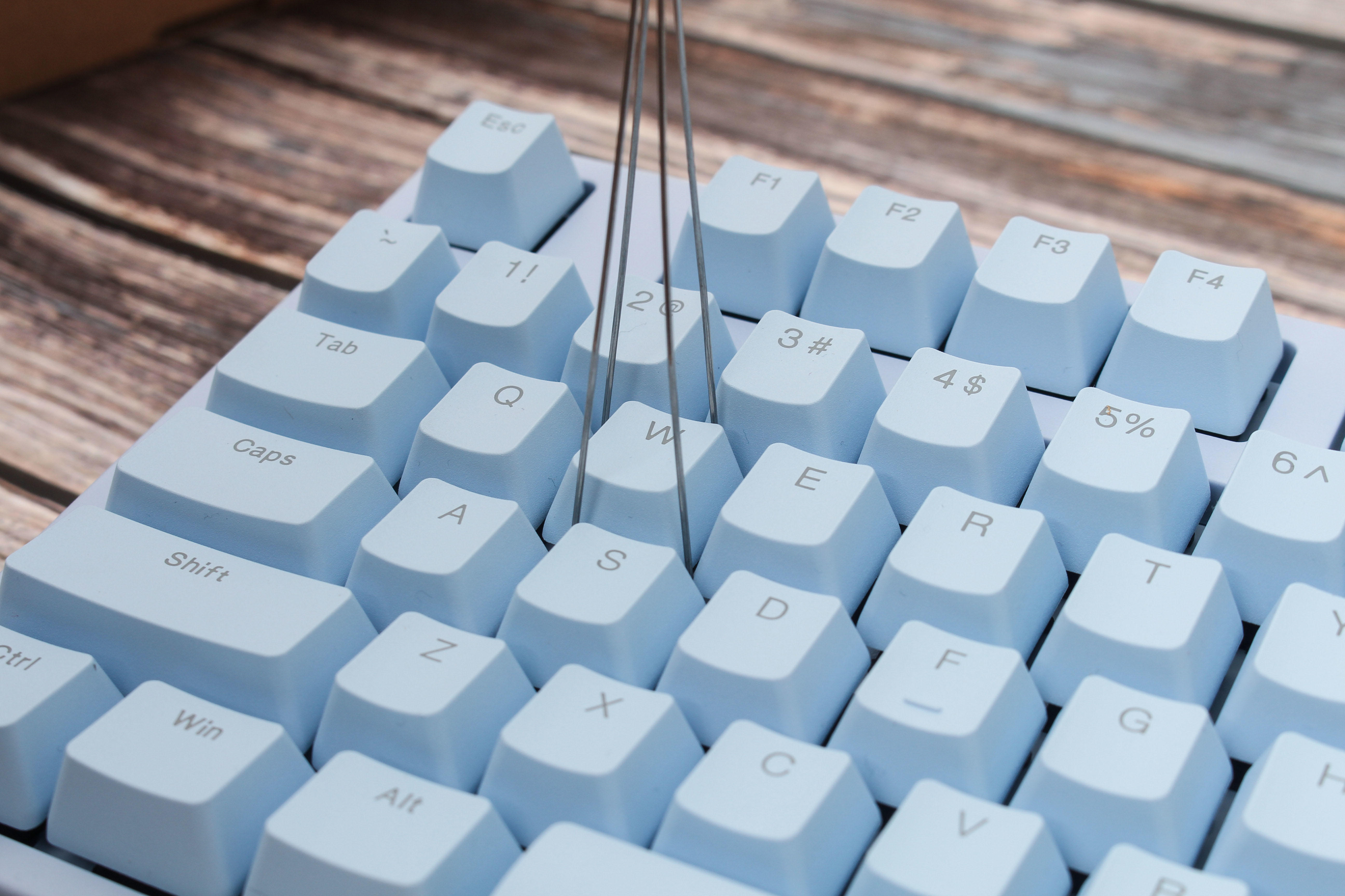 青轴红轴茶轴键盘怎么选,ikbc青轴茶轴黑轴红轴的区别