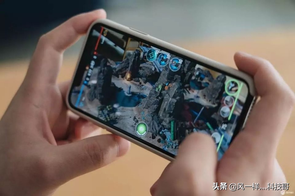 鎵嬫満涓婄殑濂界帺ar娓告垙,ios鍙屼汉ar娓告垙