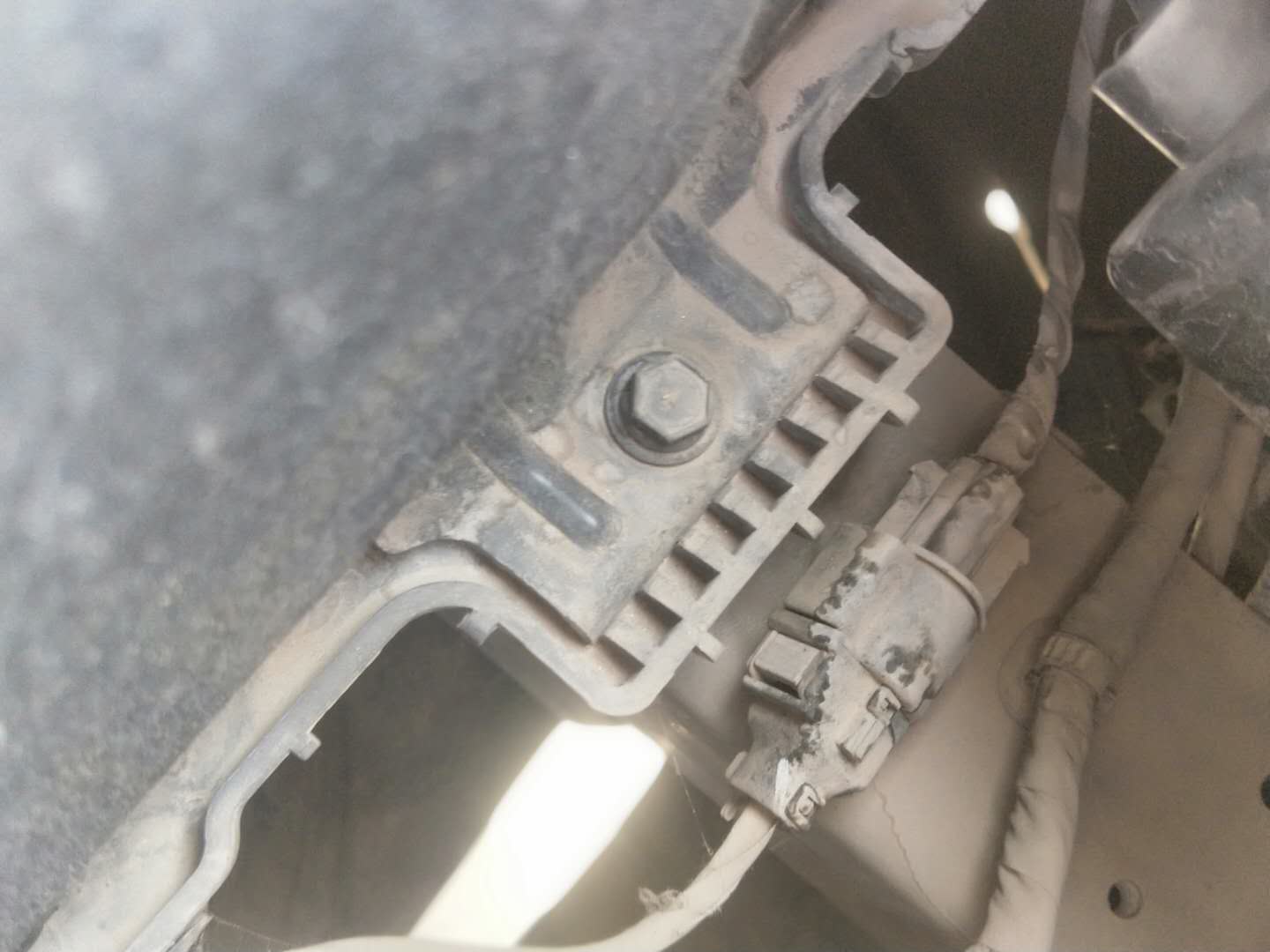 8年2万公里二手车,二手08款自动悦动1.8多少钱