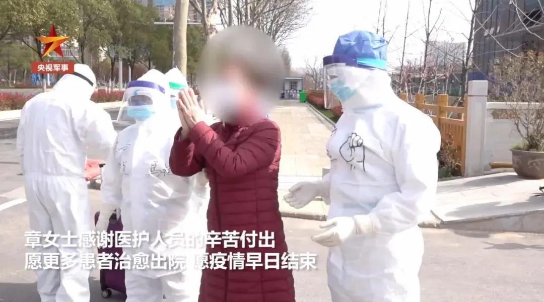 深入“红区”，直击ECMO上机治疗全过程：生死营救5小时，医生跪地抢救…