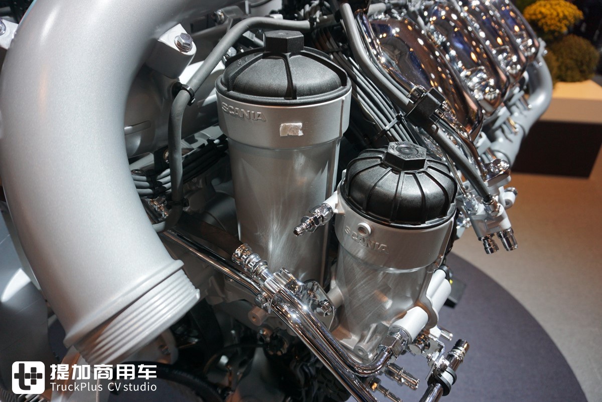 斯堪尼亚卡车的动力之王，730马力的V8发动机到底有多强？