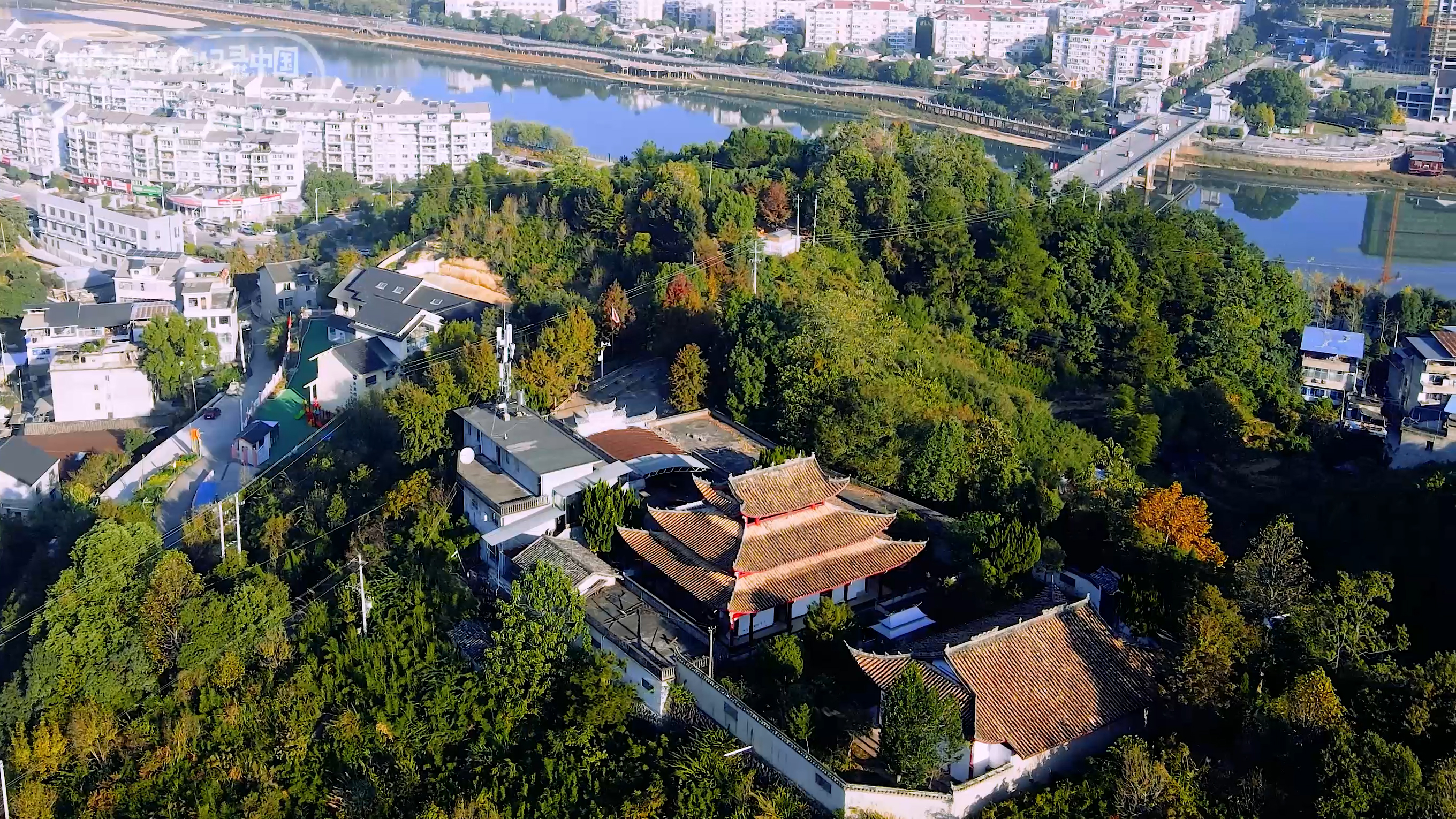 龙泉宝剑为啥叫龙泉,龙泉宝剑来自于龙泉市吗