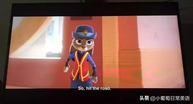 懒人怎么学英语？看电影总可以吧？一部电影学20句俚语就够了