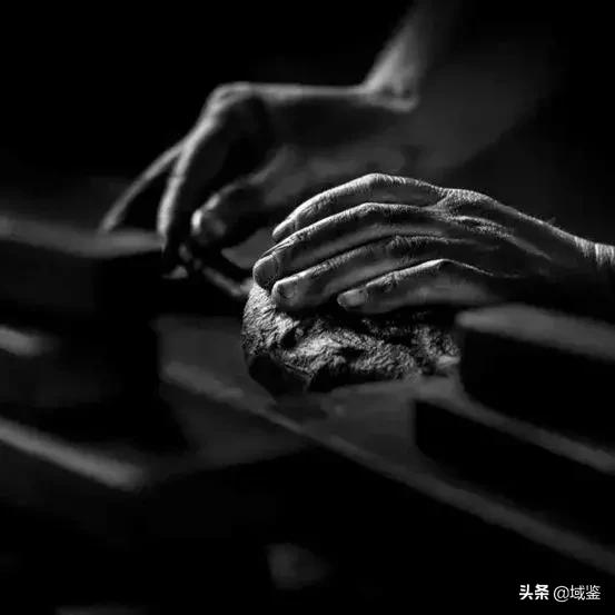 制墨的古法,文房四宝中徽墨的主产地在什么省