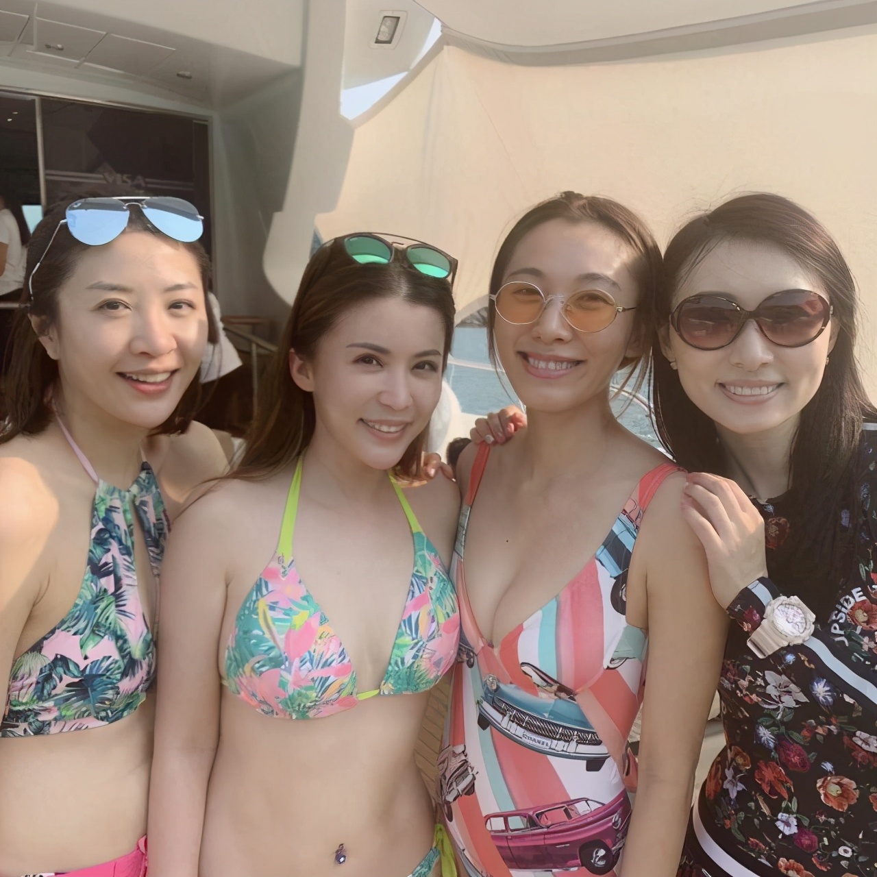 曾文豪全家照片,曾文豪和他的女儿