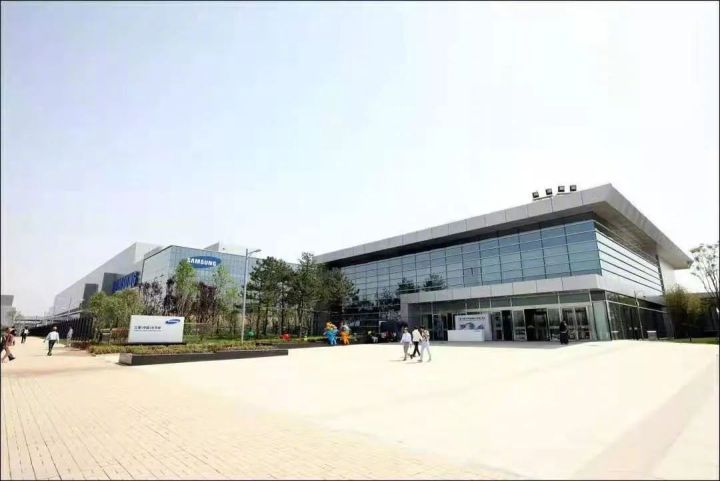 涓夋槦瓒崇悆,涓夋槦灏忓鏍″洯瓒崇悆