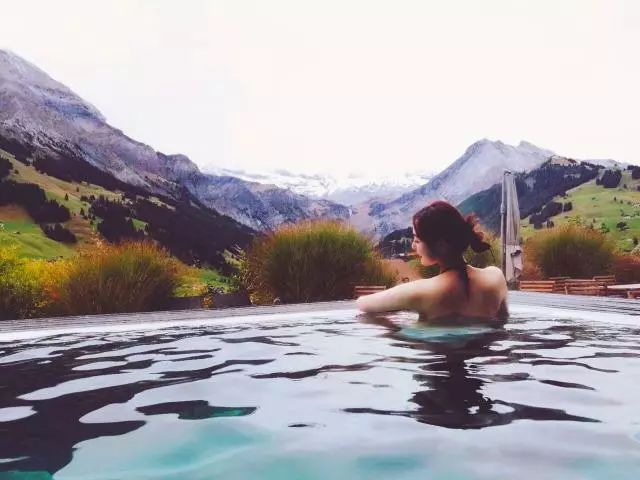 全世界最美的星空泳池,全世界最豪华的泳池