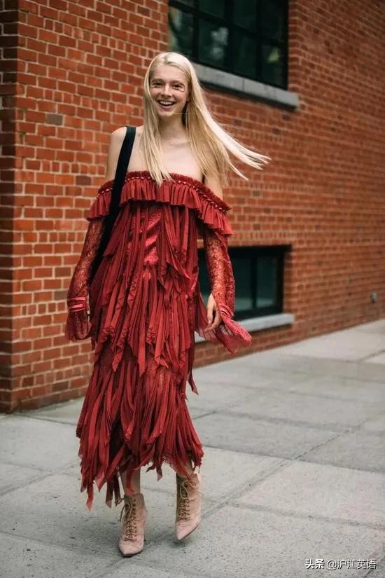 15岁艺术家,15岁走秀