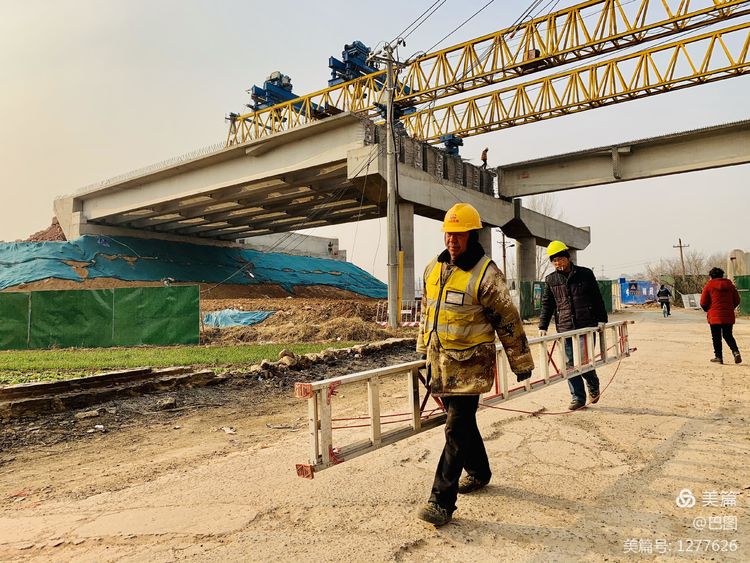 新安老家怀旧行，洛玻砂岩矿成为历史，洛阳水泥厂辉煌不再