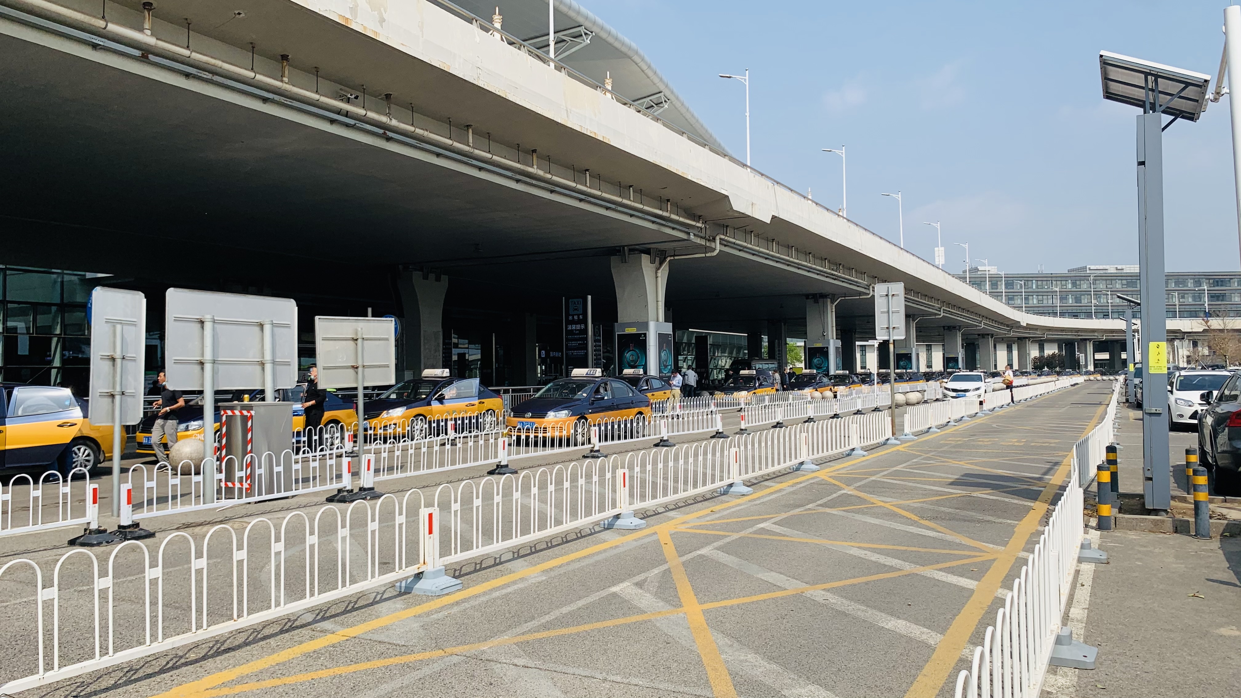 石家庄机场登机攻略,石家庄机场国内航班接机在哪里等