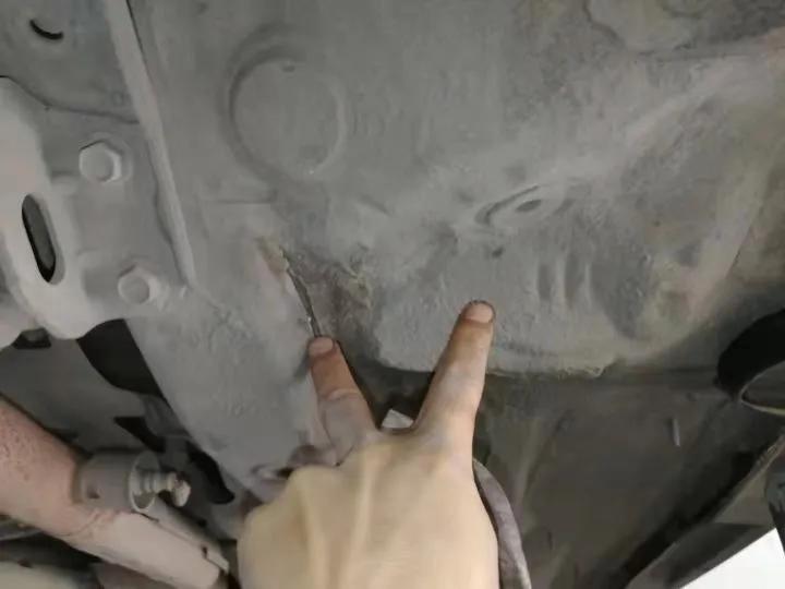 10年丰田锐志2万全款,10年丰田锐志二手车值多少钱