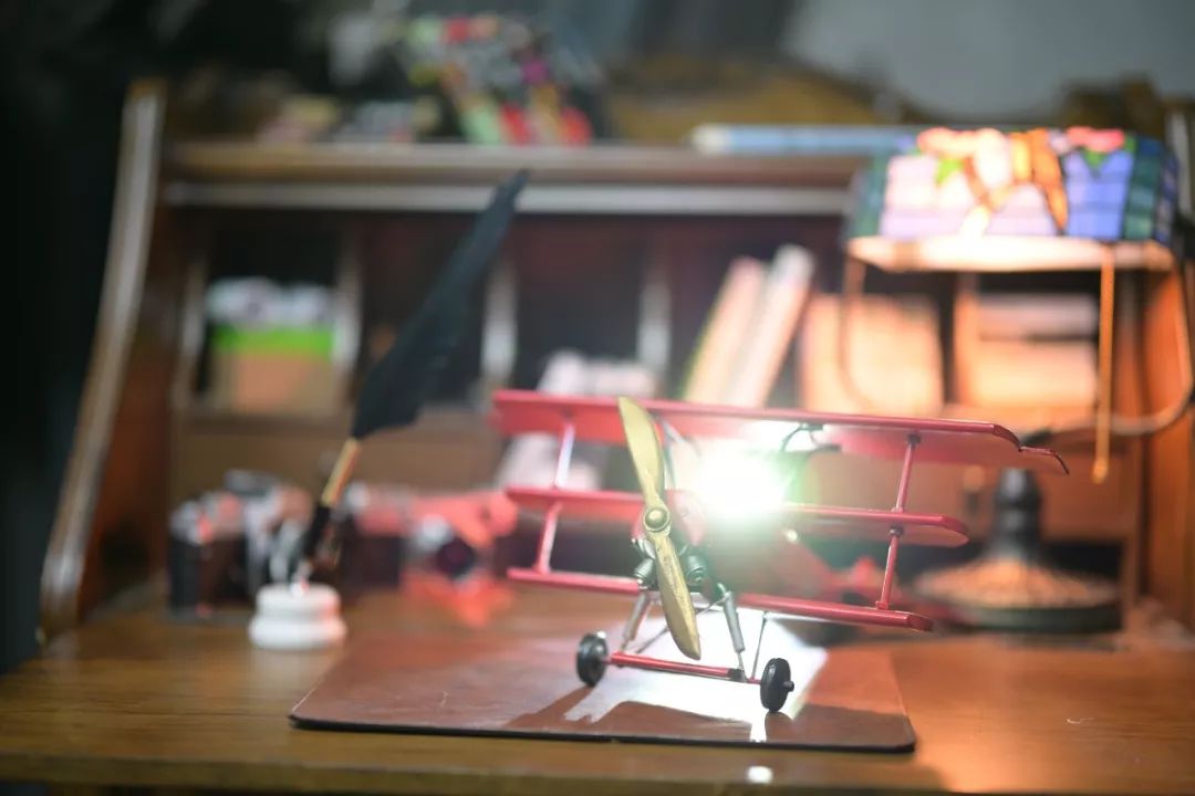 尼康夜神vs徕卡夜神,尼康夜神对比徕卡夜神