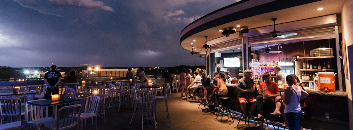 美国洛杉矶打卡酒馆,美国各地城市必打卡餐厅